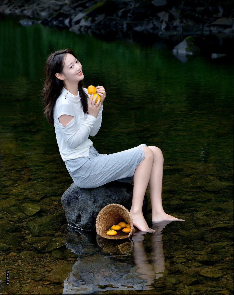水姑娘 樱下读论语 图虫