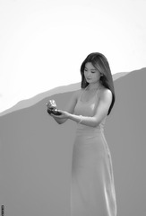 160525
