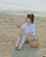 160704