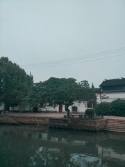 559751
