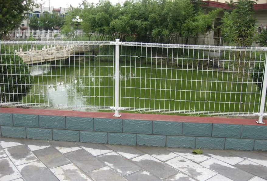 这些围栏好看吗有没有觉得在我们身边处处可见啊不同的款式不一样的