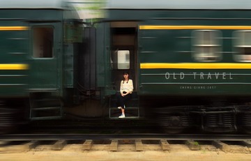 90313