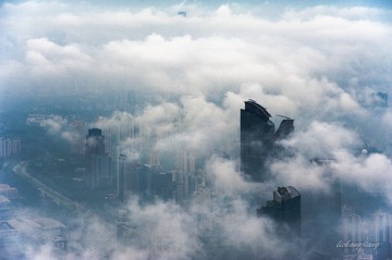 穿云而出