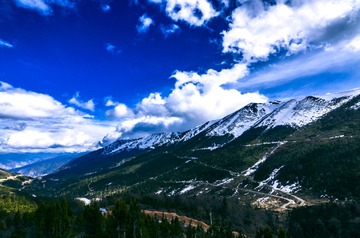 雪山1