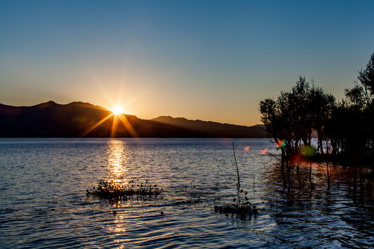 洱海日出02