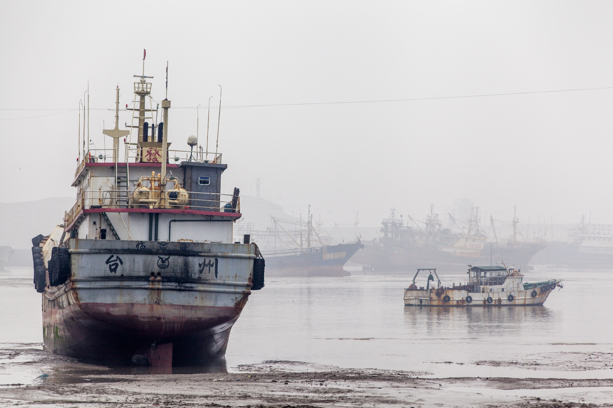 温岭小镇-石塘镇中山村03:退潮渔船
