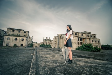 001