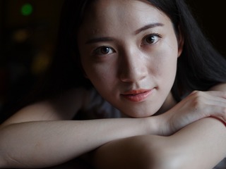 06