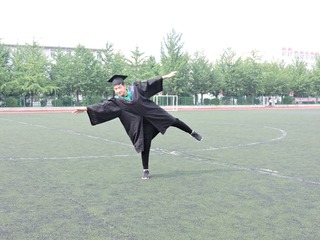 116330