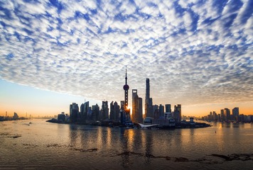 上帝之网无水印