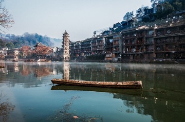沱江孤舟无水印