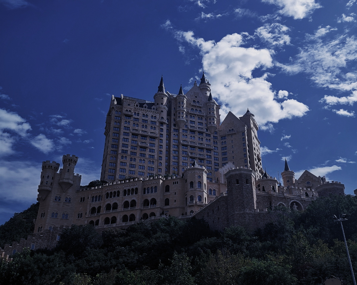 麻叶绿了小轩窗 - 图虫