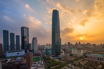 《冰于火》