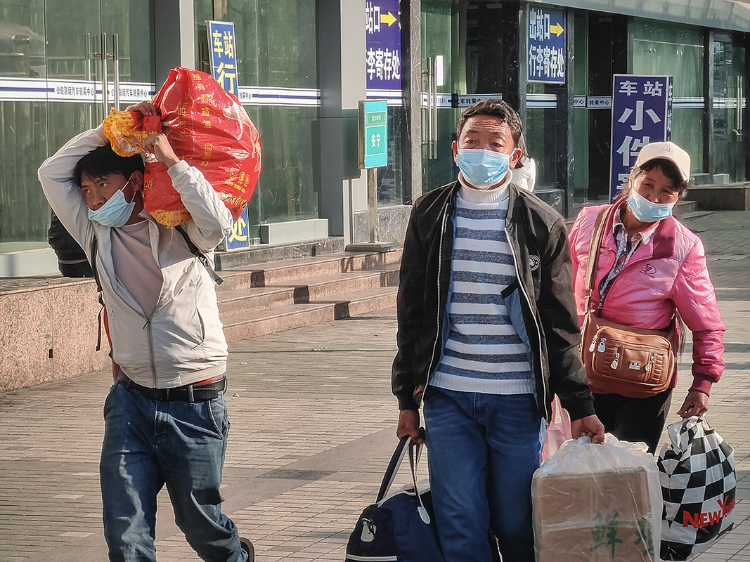 回家回家的感觉就在那不远的前方心中的思念还是相同的地方