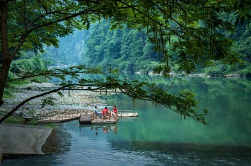 绿水江汀
