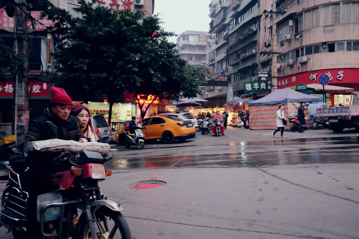 内江我看见所以你看见32017年1月23日西门桥城市的苏醒