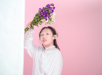 001