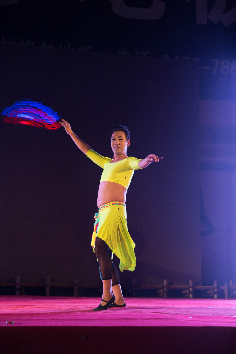 马喆舞蹈林东加盟校演出