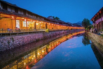 水乡夜色