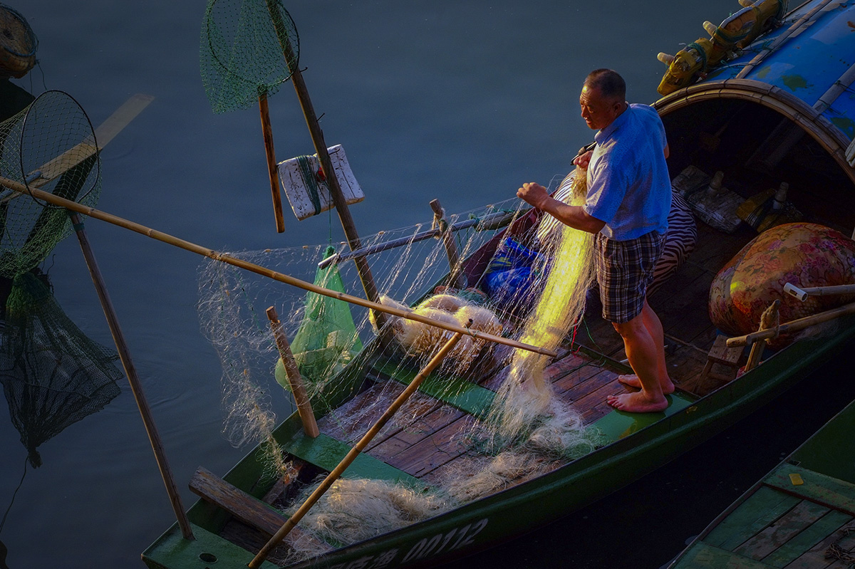 捕鱼归来 - 色眼 - 图虫摄影网