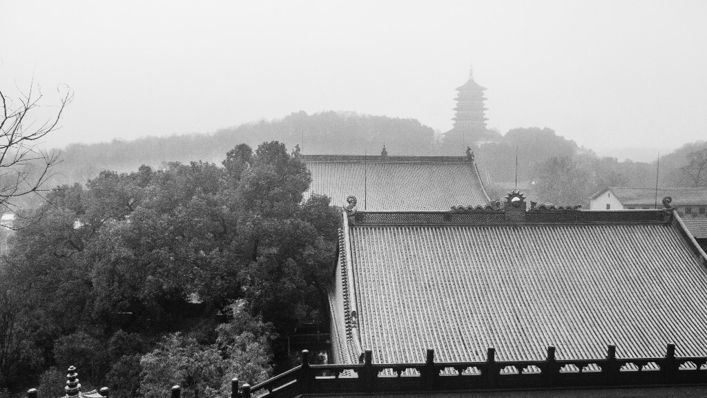 西湖 雷锋塔 建筑 黑白  摄影