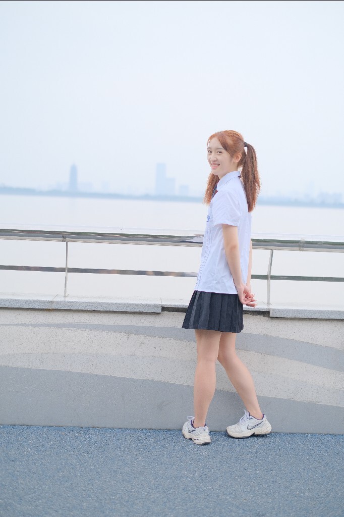 人像 风光  摄影 街道 旅行  江边人像