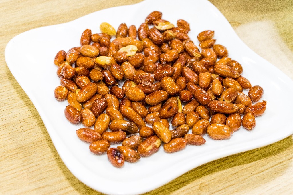 花生米 食物 美食 摄影 下酒菜 旅行 街拍 长桌宴