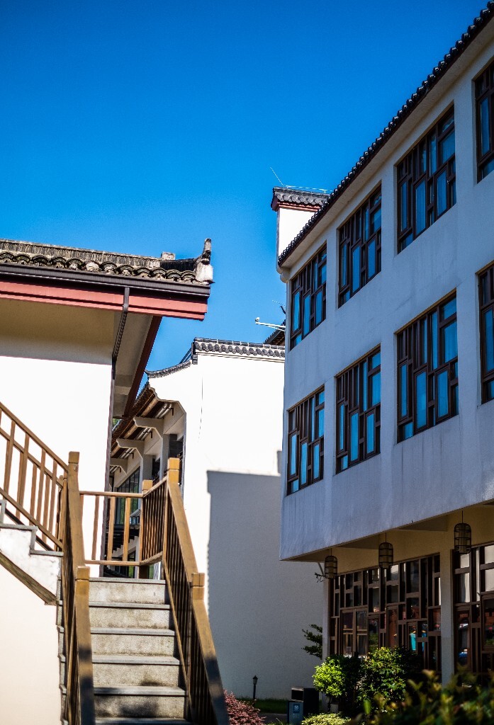 建筑 风光 自然 建筑物 摄影 屋檐 屋脊 民宿 旅行 蓝天