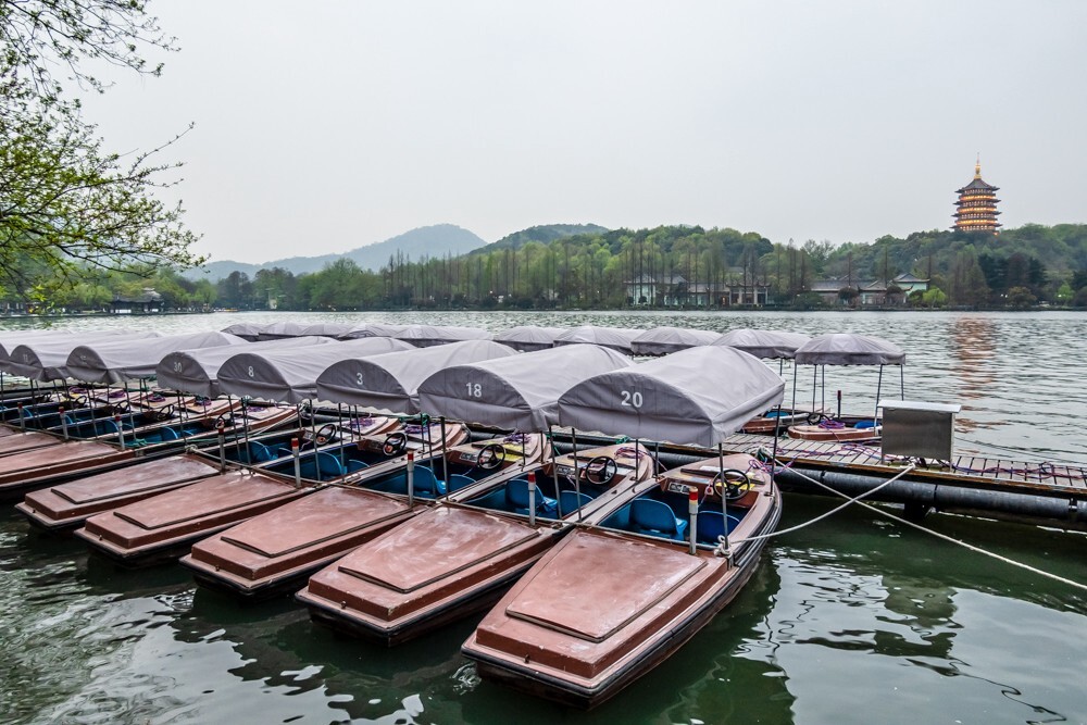 西湖 风光 自然 西湖风光 雷锋塔 旅行 旅游 游船