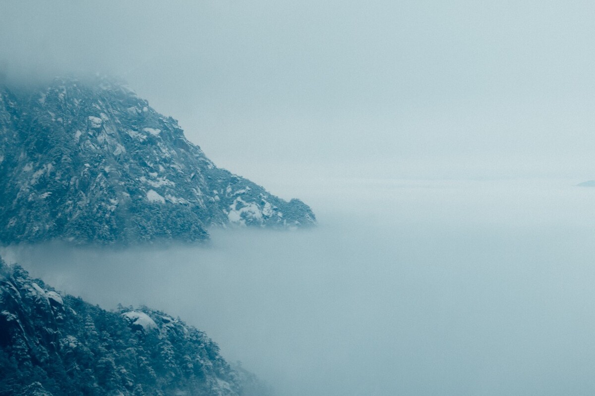 雪山 雪景 大自然 自然风光 银妆素裹 万里雪飘 黄山雪景 黄山 雪后的黄山 旅游 旅行 森林雪景