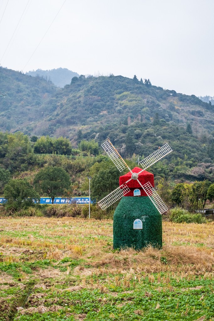 大风车 风车 自然 风光 摄影  旅行 自然风光 山峰 山脉