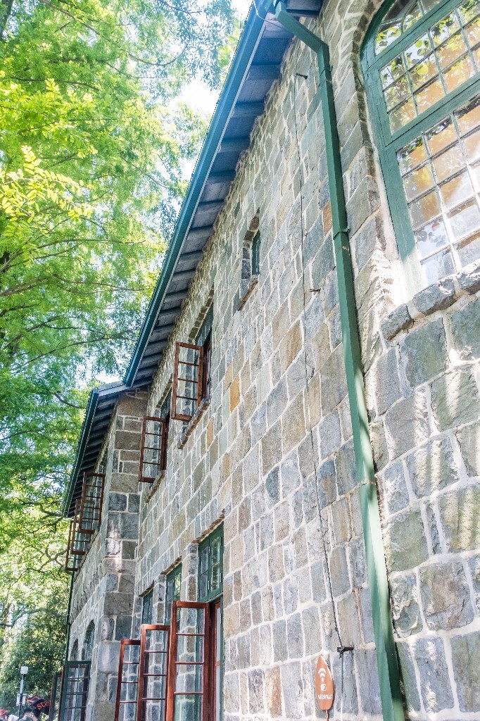 建筑 风光 自然  摄影  屋檐  石头建筑  自然风光