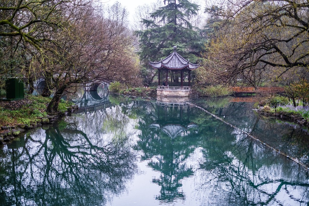 西湖风光 风光 风景 西湖 图片 摄影 建筑 亭子