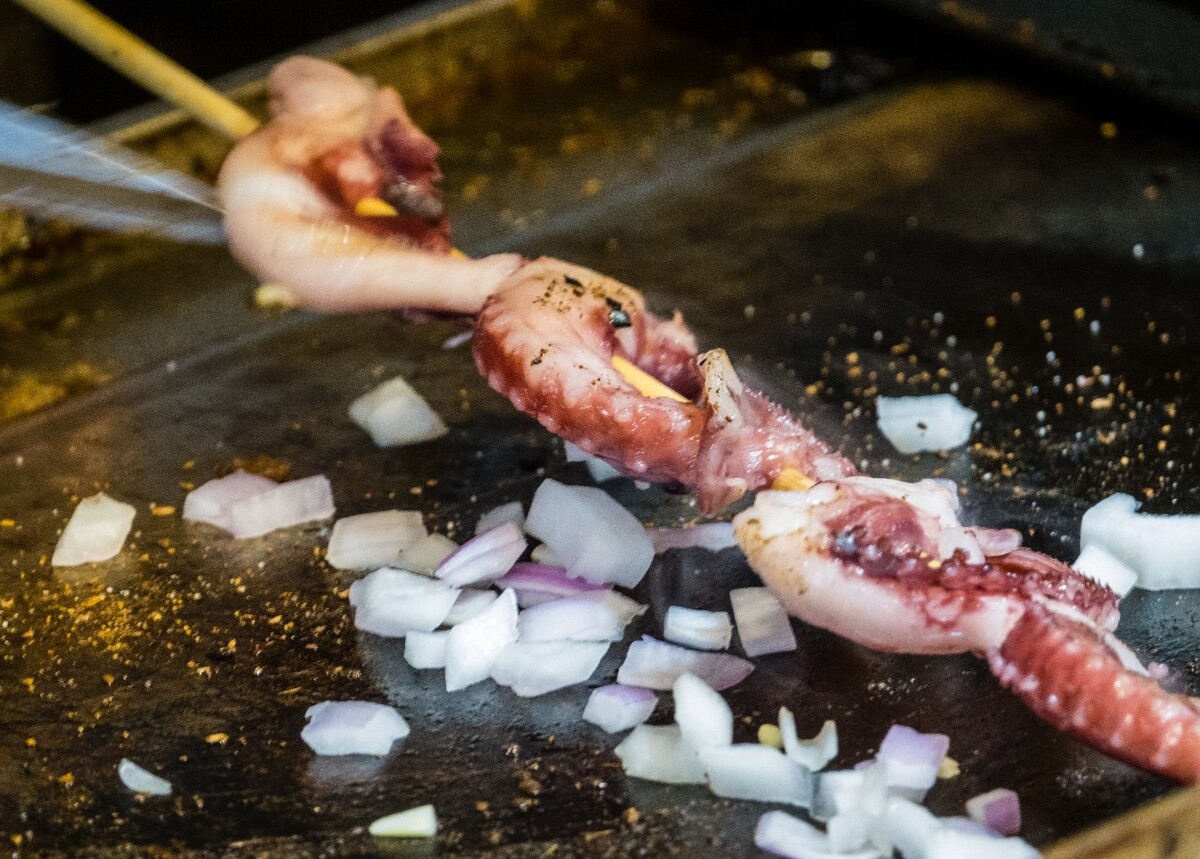 烤鱿鱼 家常菜 渔港小吃 街头小吃 鱿鱼 美食 食物 摄影 图片 素材