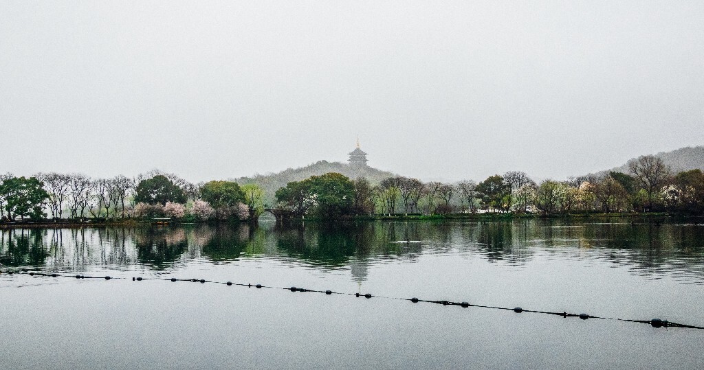 西湖 风光 旅行 雷锋塔 自然风光 图片 摄影