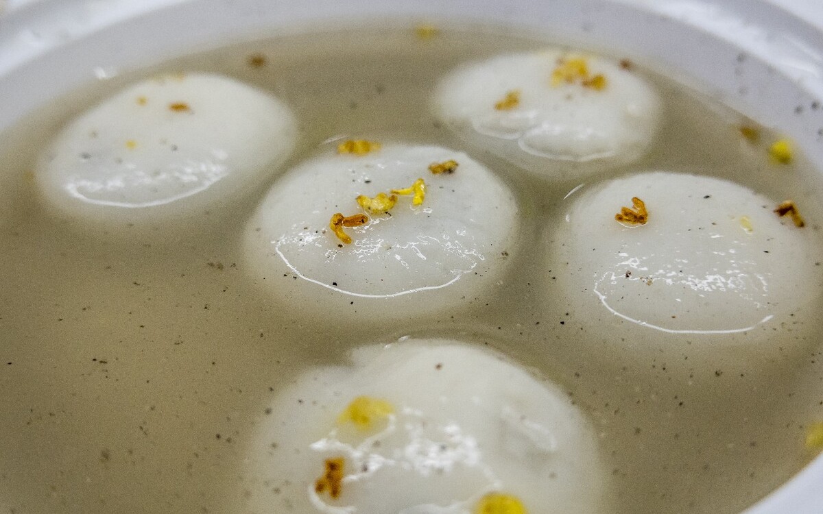 汤圆 传统小吃 传统节日元宵节 汤团 浮元子 黑芝麻汤圆 桂花 rice dumpling Soup Round 摄影 特写