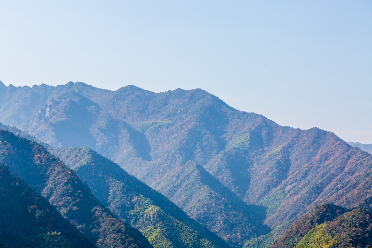 山峰 山脉  山 自然 风光 大自然  摄影 特写