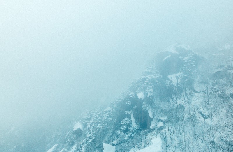 自然 风光 雪景 大自然 黄山雪景 黄山之石 摄影 黄山 山 石头上的雪 石头雪景 奇石