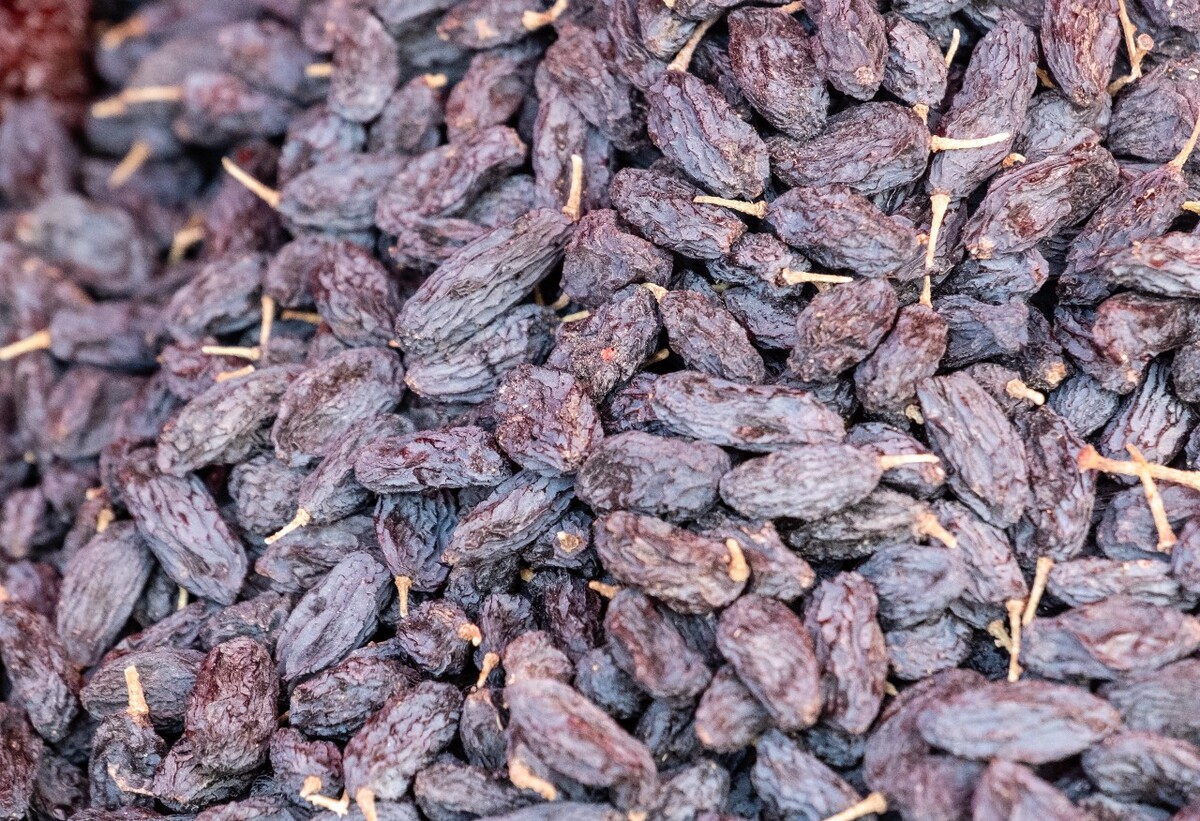 葡萄干 紫色葡萄干 特写 摄影  果干 蜜饯  葡萄 果脯