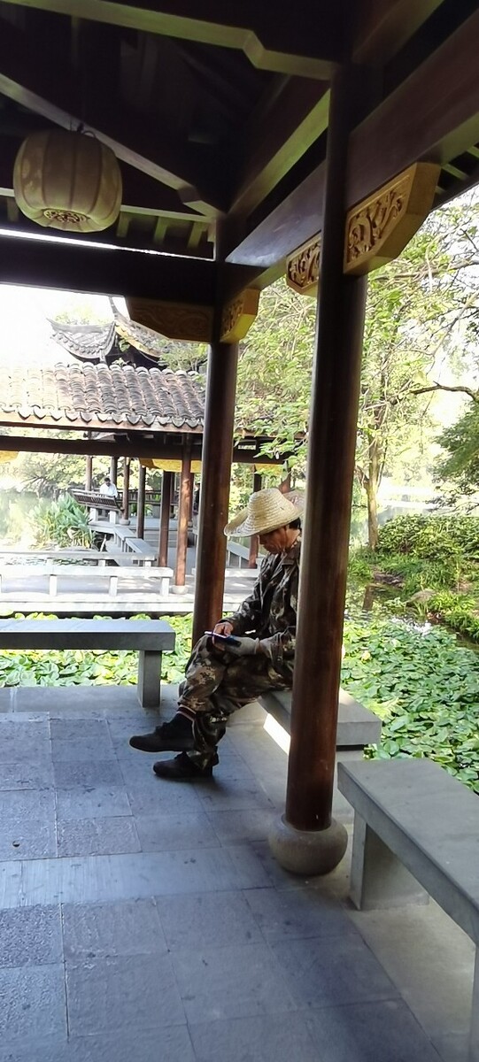 人与建筑 建筑 人物 路人 