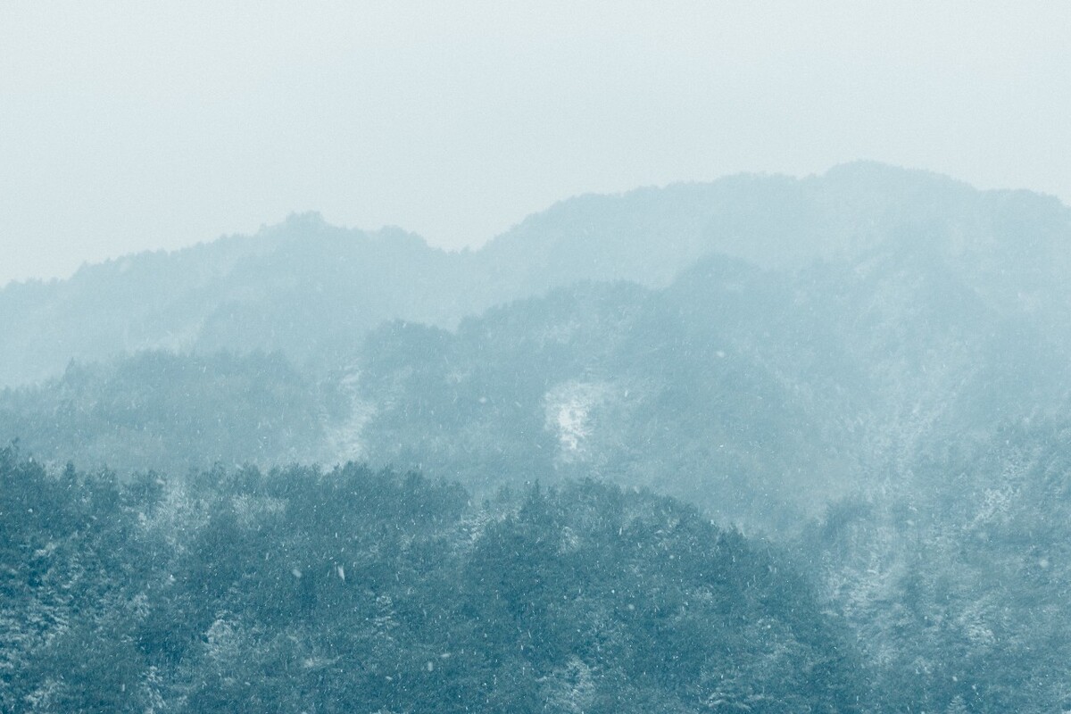雪山 雪景 大自然 自然风光 银妆素裹 万里雪飘 黄山雪景 黄山 雪后的黄山 旅游 旅行 森林雪景