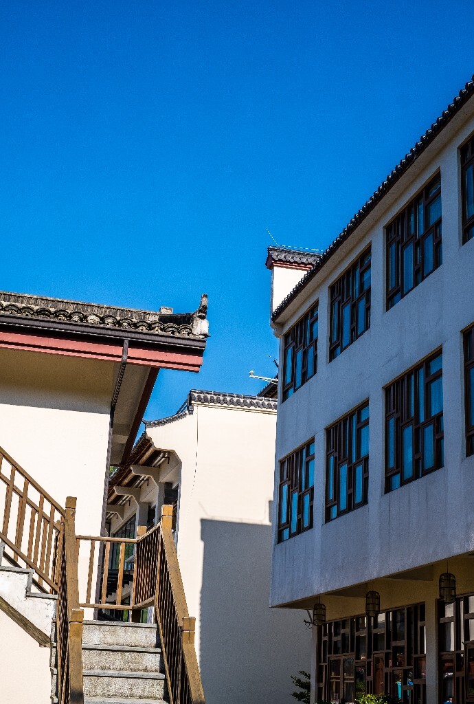 建筑 风光 自然 建筑物 摄影 屋檐 屋脊 民宿 旅行 蓝天