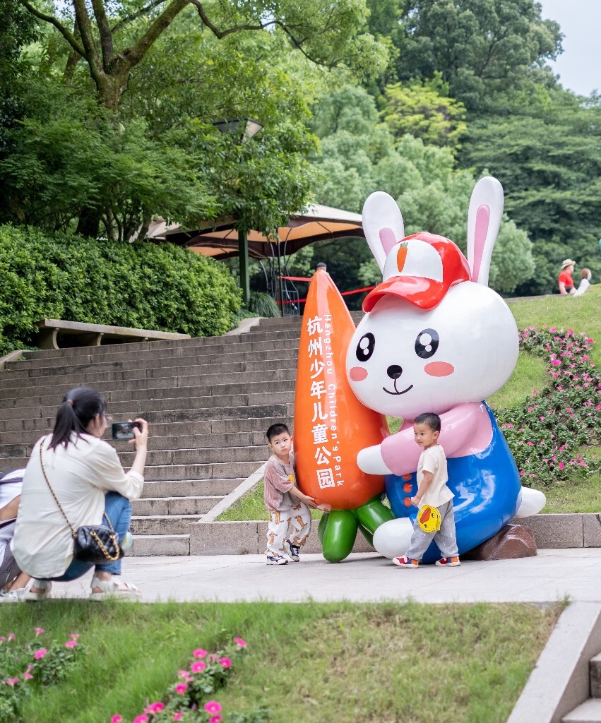 儿童 摄影 人像 杭州少年儿童公园  自然  户外  幸福一家人 拍照