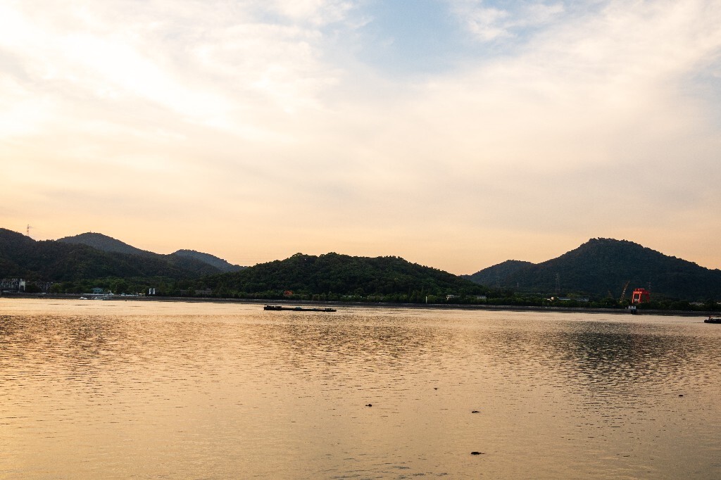 夕阳 日落 钱塘江夕阳 自然 风光 摄影 江边夕阳 天空 云彩
