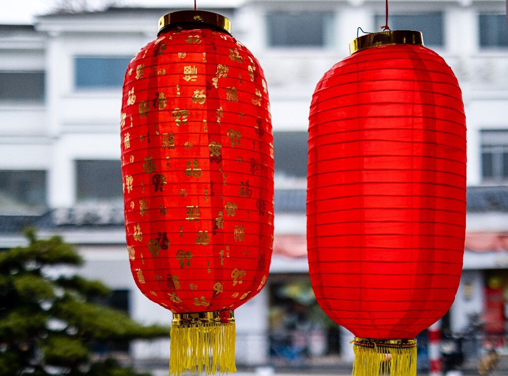 灯笼 旅行 街拍 摄影 年味  春节 氛围 红灯笼 挂灯笼