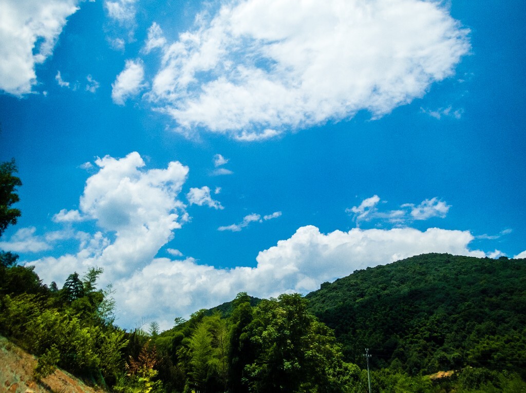 风光 自然 莫干山风光 自然 摄影 旅行 色彩 帐篷 青山 自然风光 色彩 天空 云彩 蓝天白云
