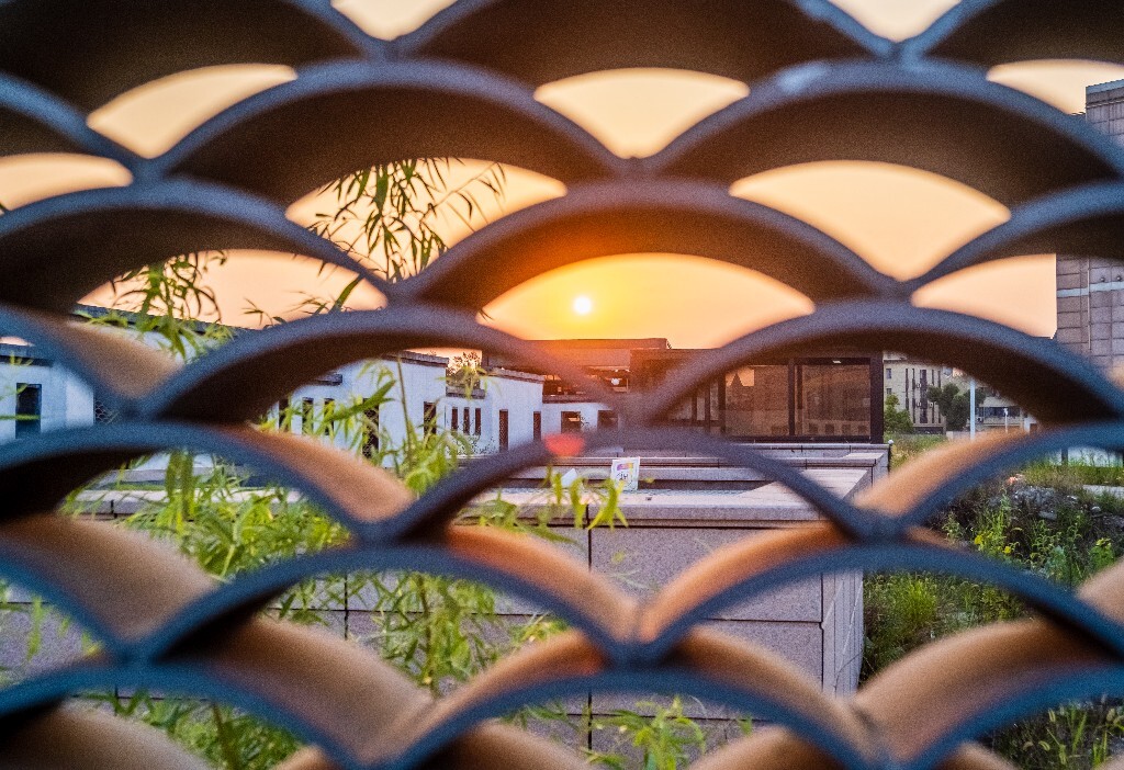 夕阳 建筑物 自然 风光 阳光 日出日落 结构之美 色彩 旅行 结构