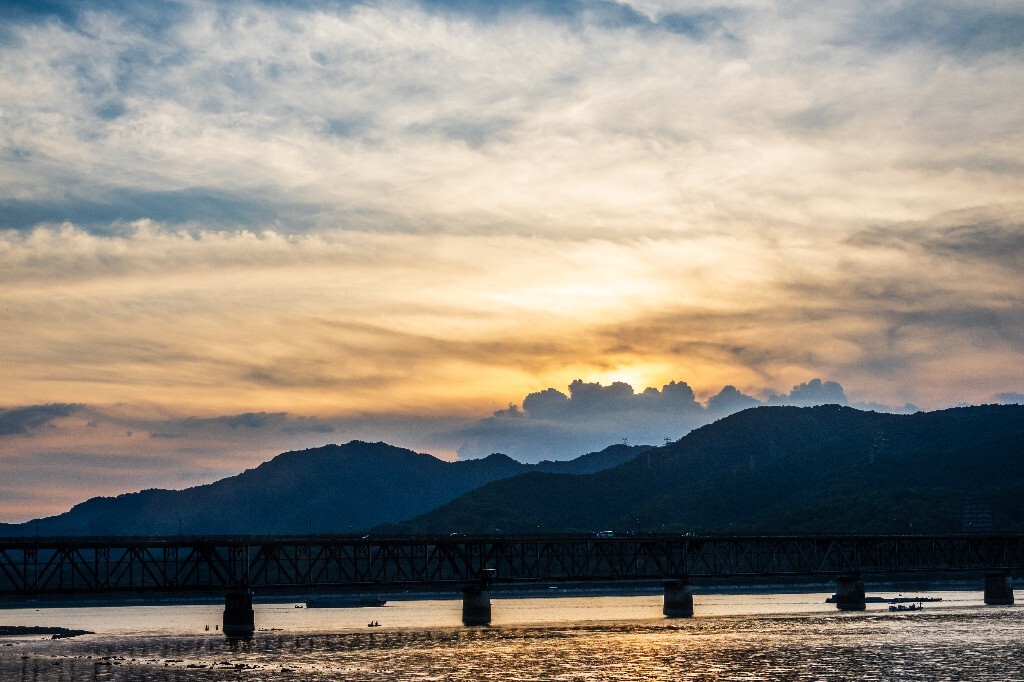 夕阳 日落 钱塘江夕阳 自然 风光 摄影 江边夕阳 天空 云彩