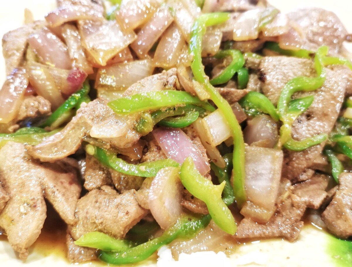 洋葱炒猪肝 食物 美食 摄影 图片