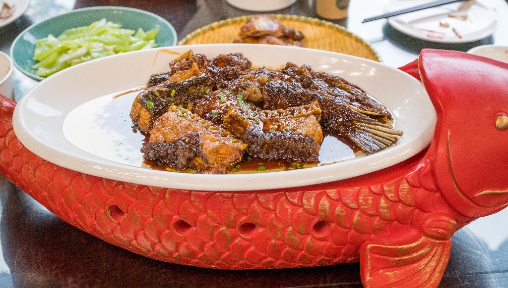 美食 食物 摄影 烧菜 炒菜 无锡菜 旅行 街拍 微距 色彩 甘露老烧青鱼